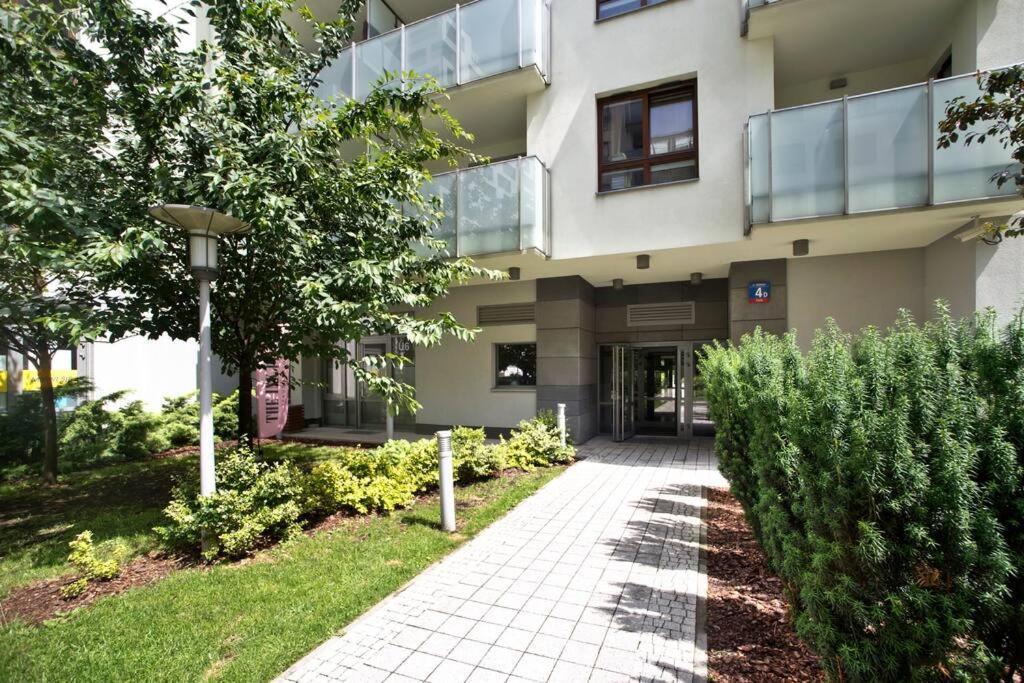 Apartament Gieldowa 4d - One Bedroom P&o Serviced Warszawa