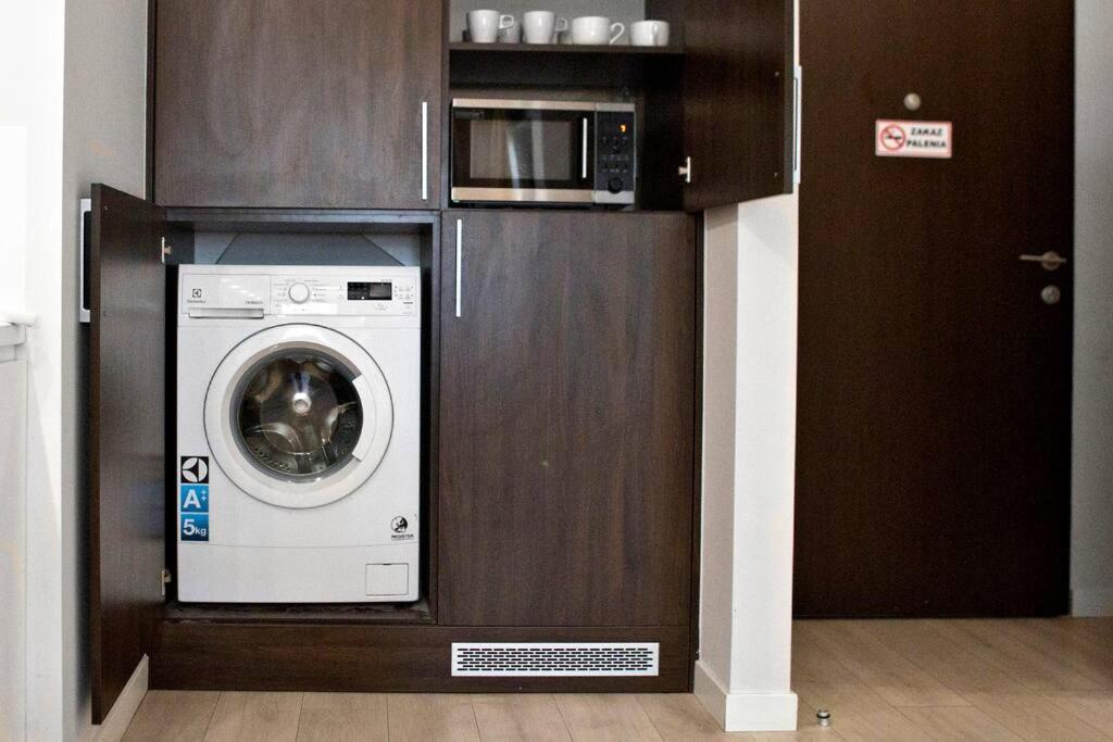 Apartament Gieldowa 4d - One Bedroom P&o Serviced